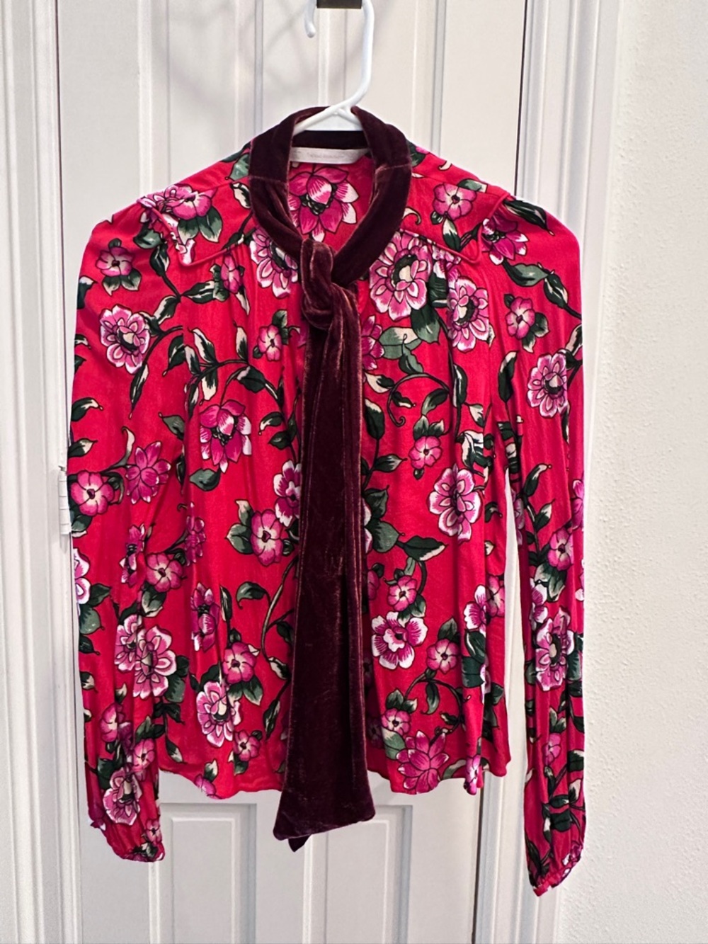 Zara Trafaluc Red Floral Velvet-Trim Top